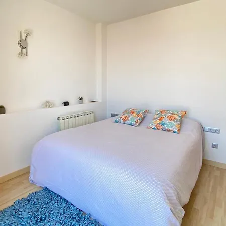 Atico-duplex Moderno En En El Centro De Av-65 Apartment Roses